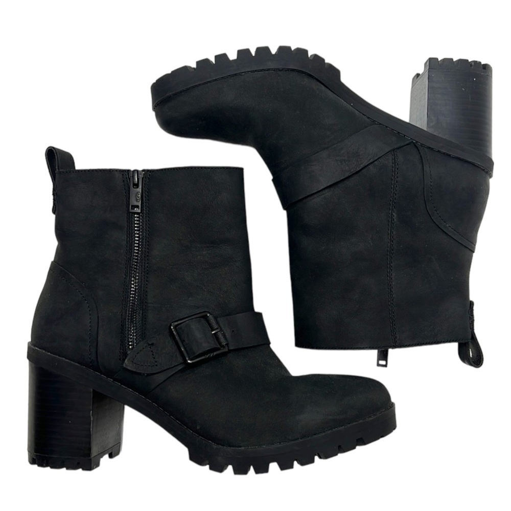 UGG Black Fern Chelsea Chunky Lug Block Heeled Ankle Boots